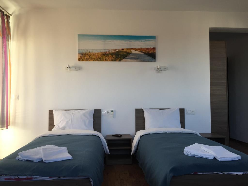 Guest House Hasiendata Павел баня Екстериор снимка