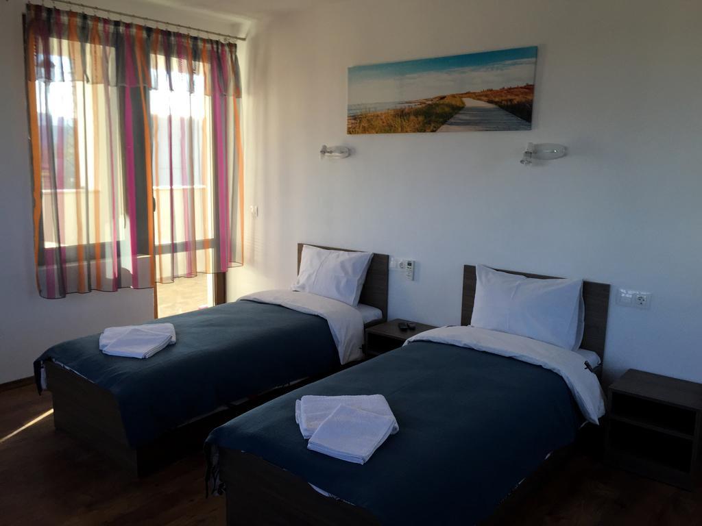 Guest House Hasiendata Павел баня Екстериор снимка
